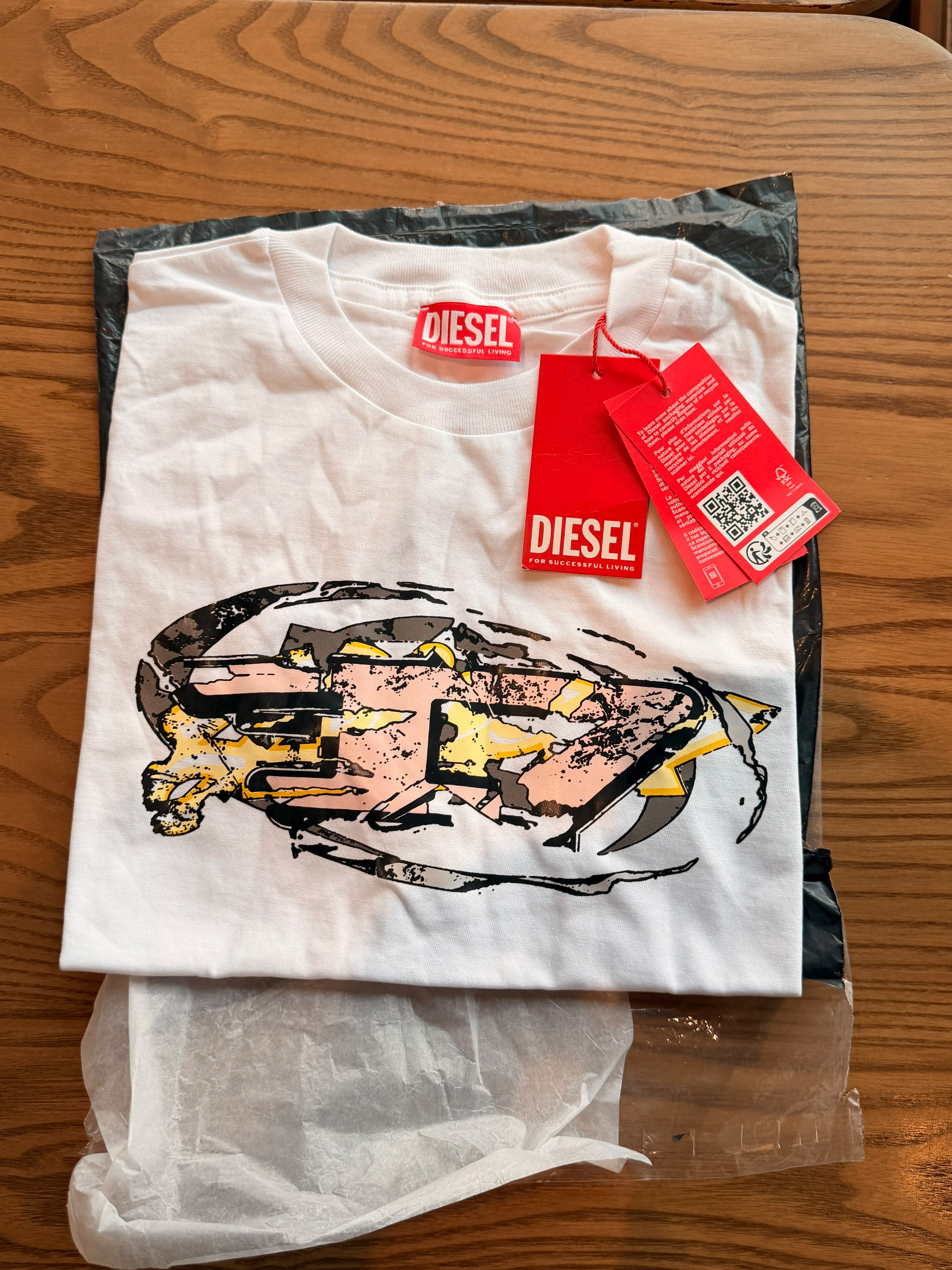 DIE.SEL T-Shirt With Oval D Logo